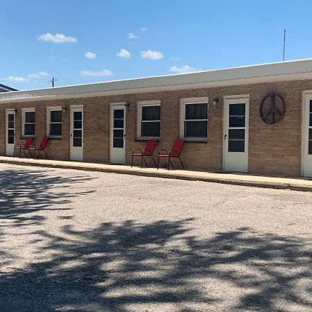 The Triangle Motel Alma Εξωτερικό φωτογραφία