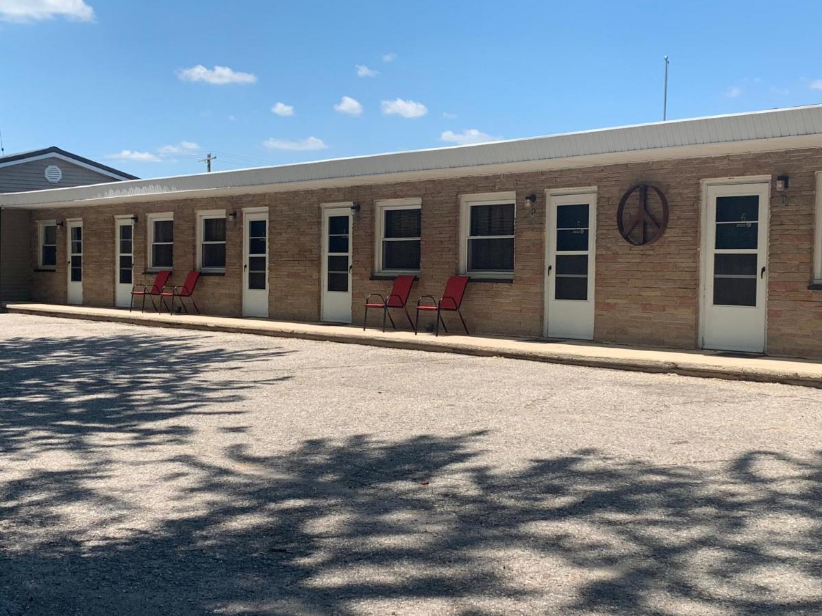 The Triangle Motel Alma Εξωτερικό φωτογραφία