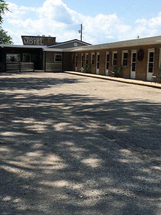 The Triangle Motel Alma Εξωτερικό φωτογραφία