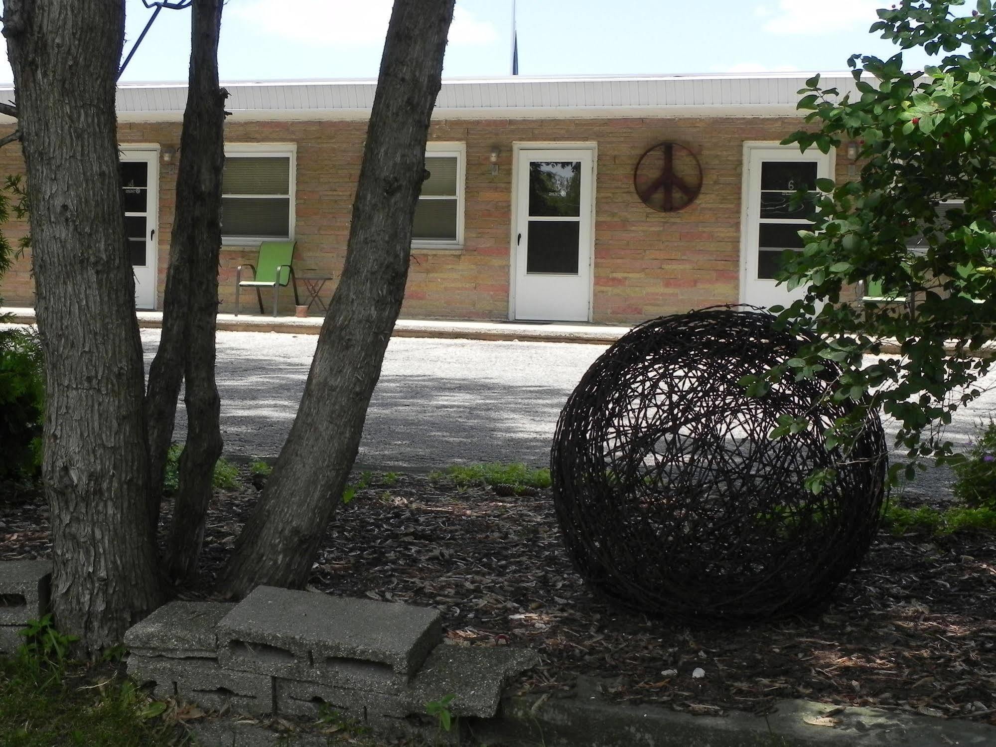 The Triangle Motel Alma Εξωτερικό φωτογραφία